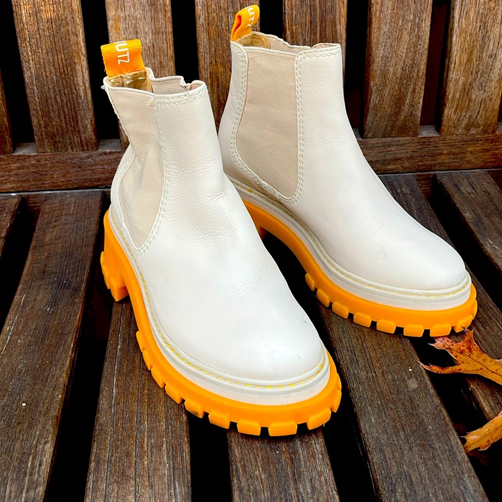 New Schutz Bota Chelsea Boots